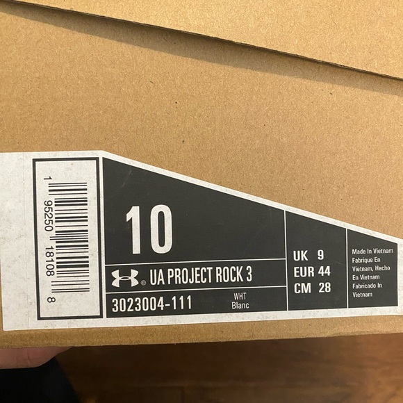 Project rock HOVR shoes, size 10 Brand New - Picture 4 of 4